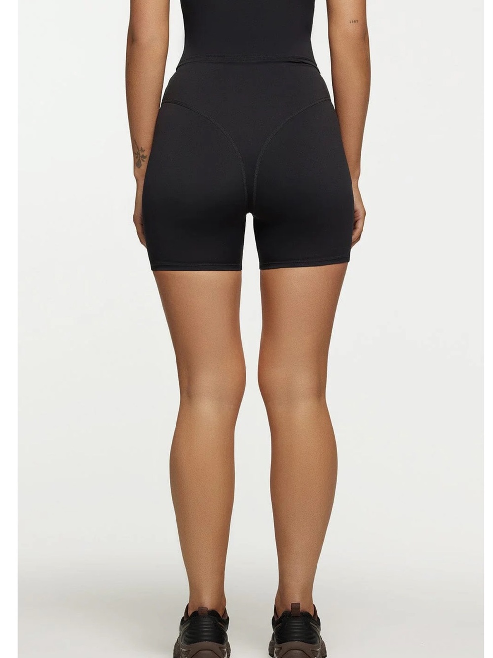 High-Waist Black Bike Shorts with Contour Seams NWOT